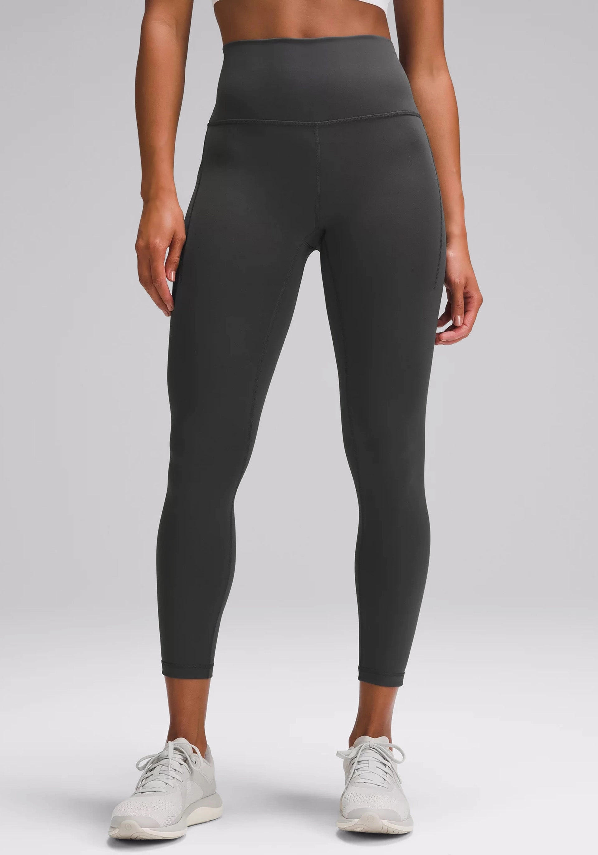 Stylish Design Wunder Train High-Rise Tight with Pockets 25"