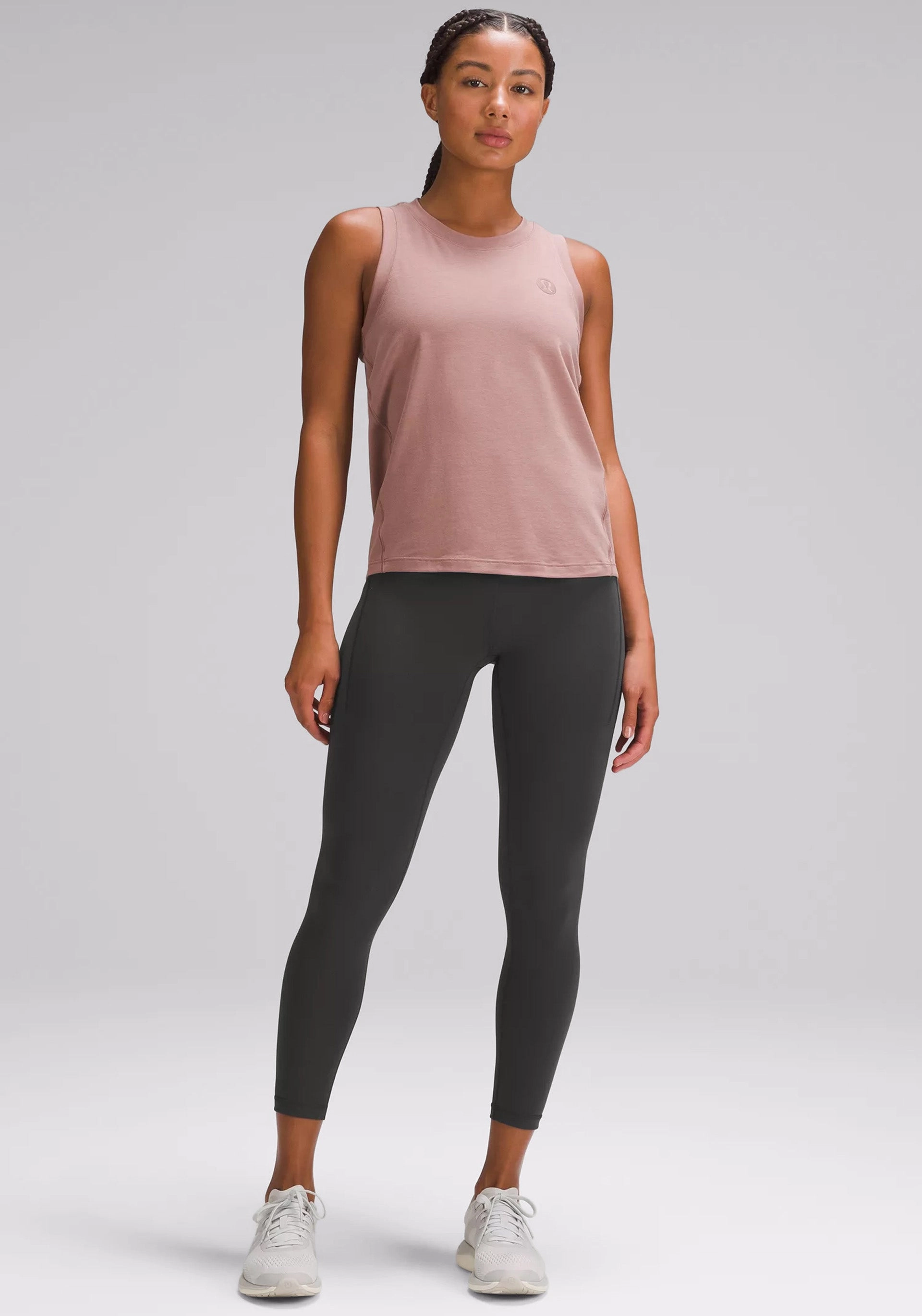 Wunder Train High-Rise Tight with Pockets 25" Smart and Stylish