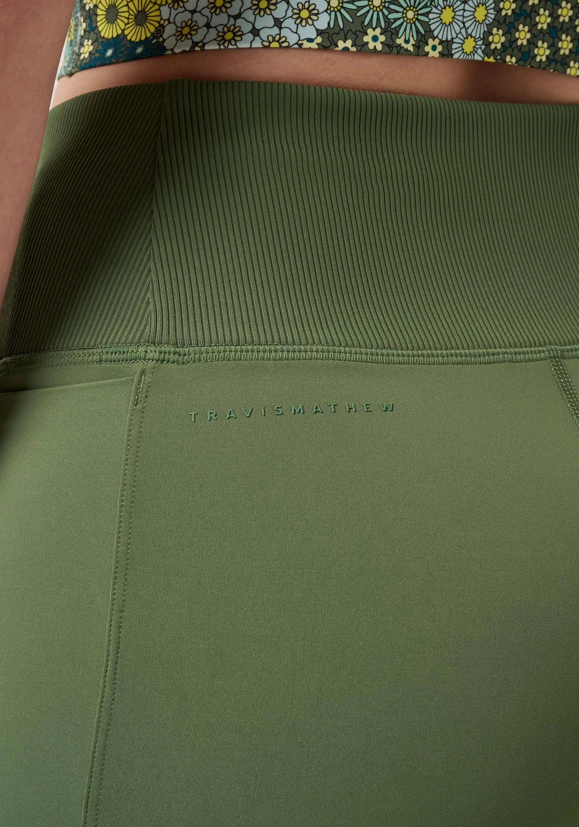 Anti Cling Technology Ablaze Bonded Short