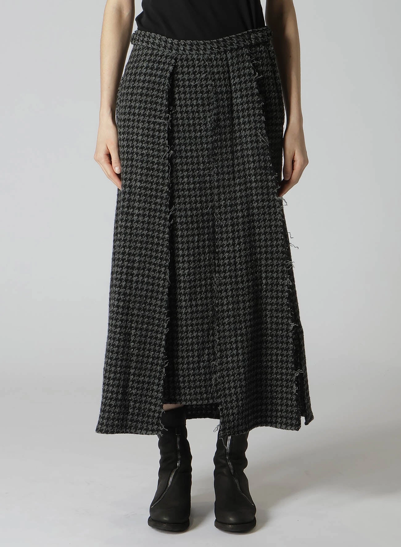 HOUNDSTOOTH PANELED PLEATED SKIRT A Comfort Ready Timeless Utility