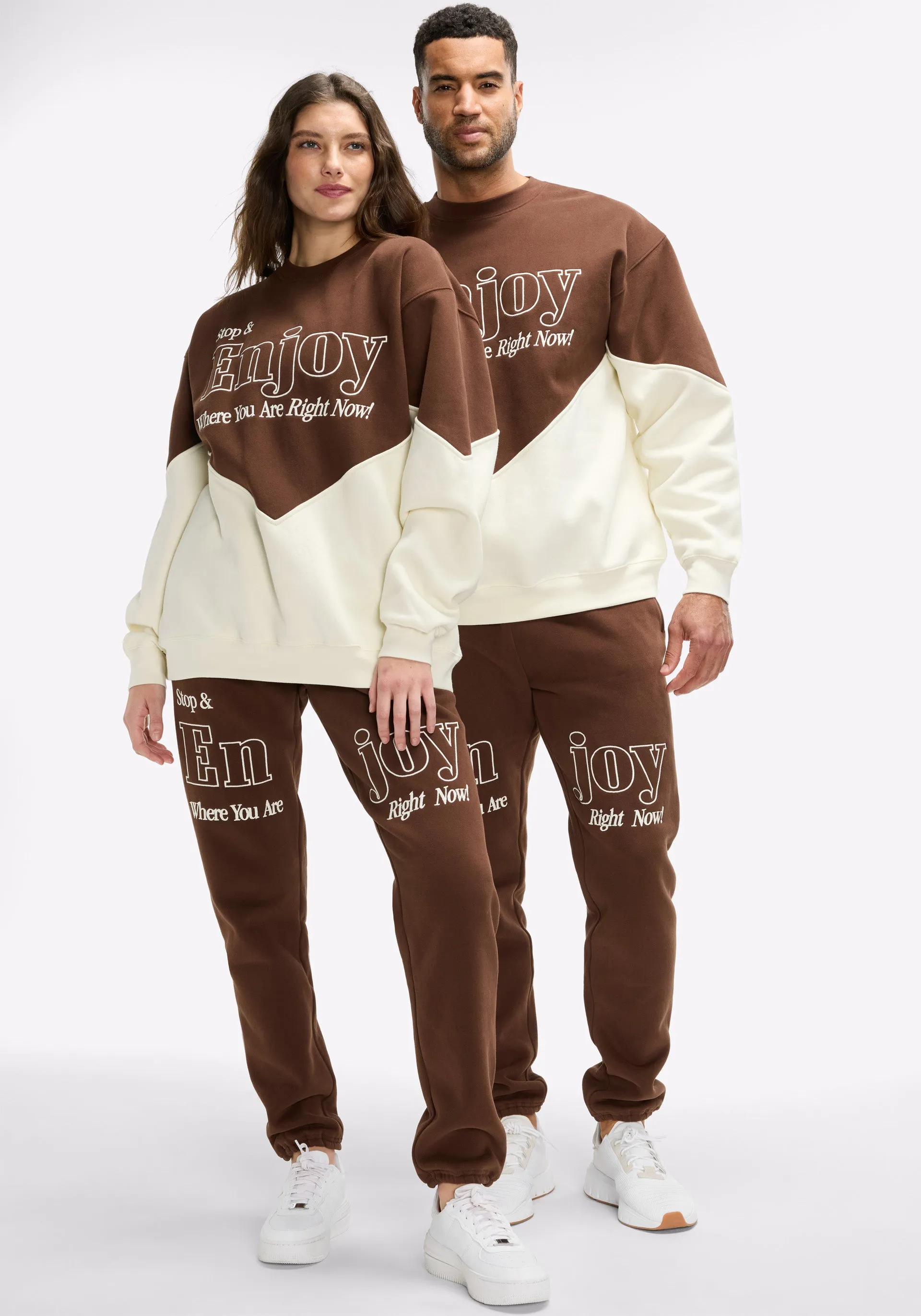 Enjoy Where You Are Sweatpants Stretch Panel All-Purpose Wear