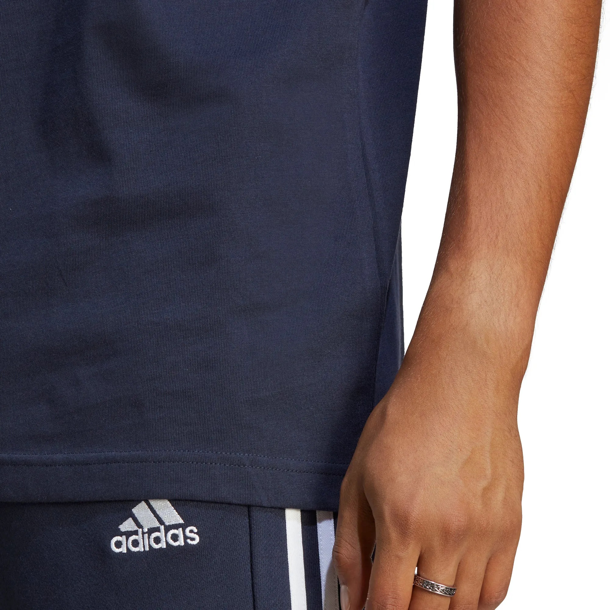 Relax Outfit adidas Essentials 3 Stripes Short Sleeve Mens Top - Blue