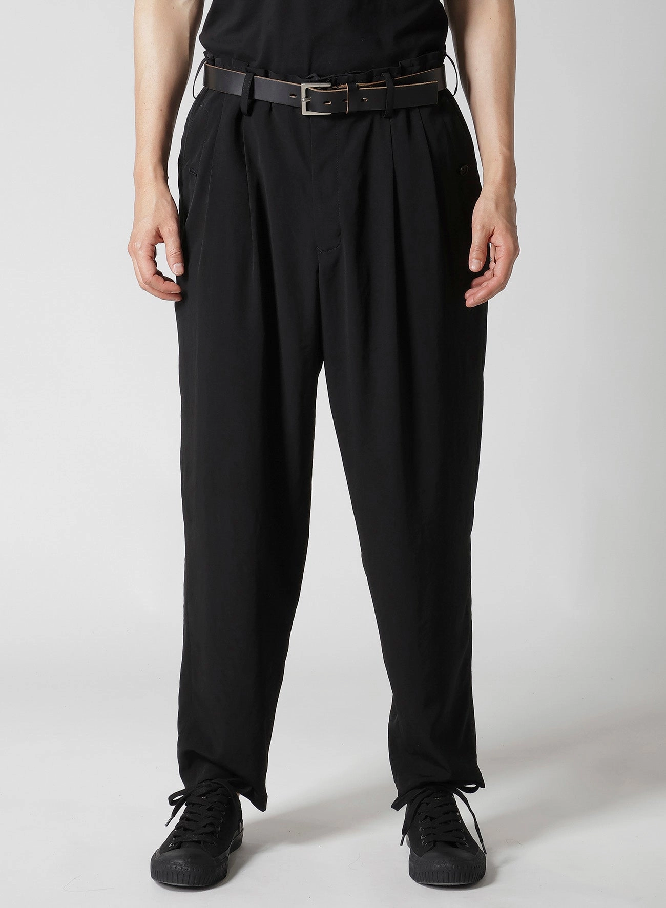 TA TUXEDO PANTS WITH POCKET DETAIL HypoallergenicMaterial