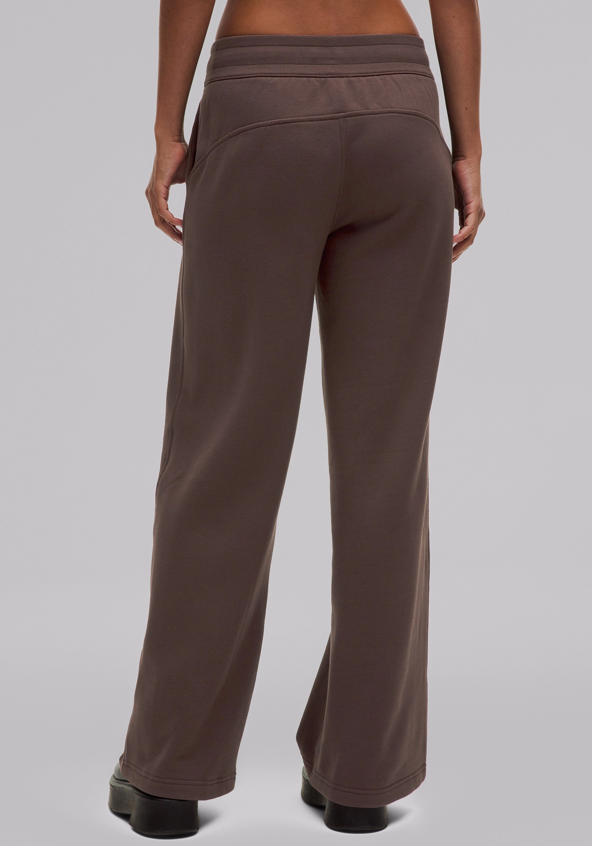 Scuba Mid-Rise Wide-Leg Pant | Regular Cozy and Relaxed
