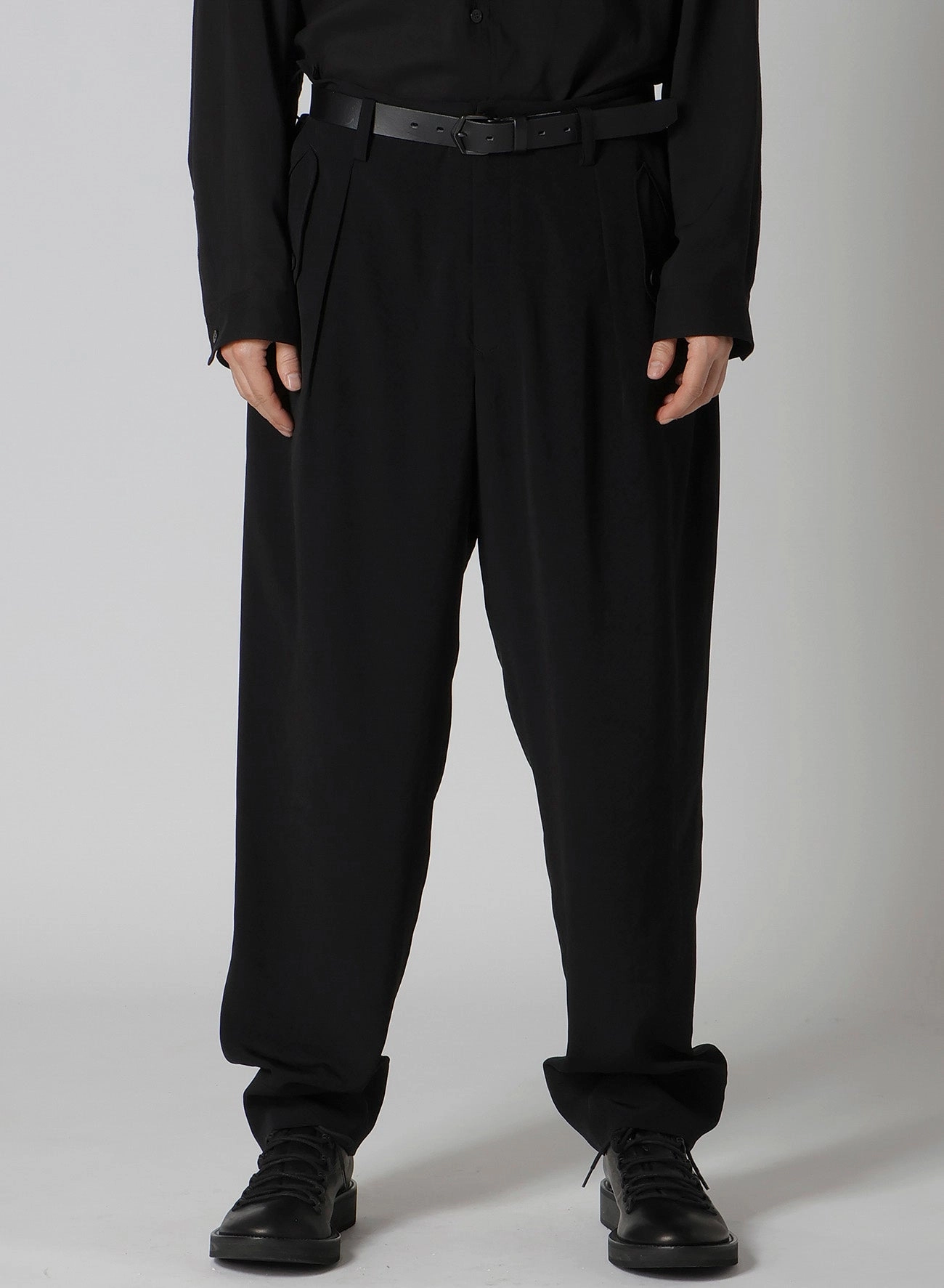TA TUXEDO BACK BELT PANTS Chic Style