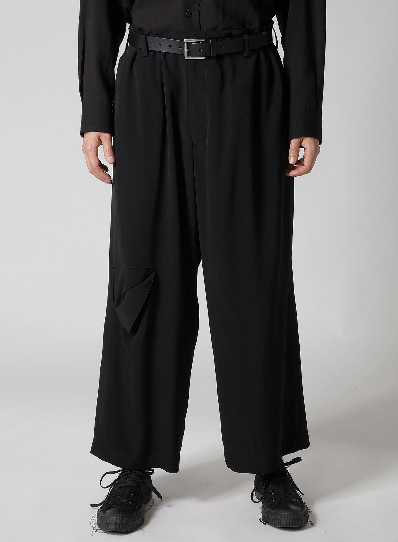 TA TUXEDO CUT-OUT DETAIL PANTS Casual Chic Look Breathable activewear
