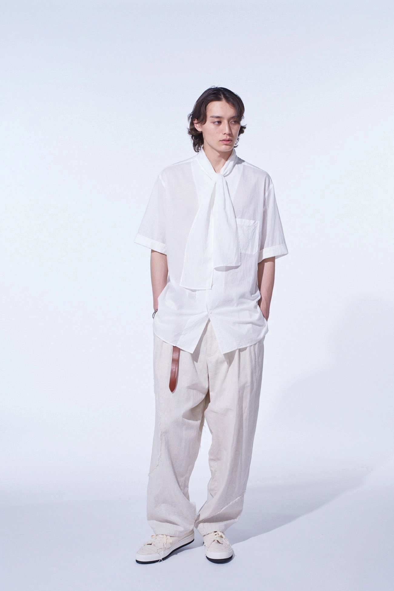 Body Shape LINEN/COTTON HERRINGBONE ZIGZAG CUT-OUT PANTS