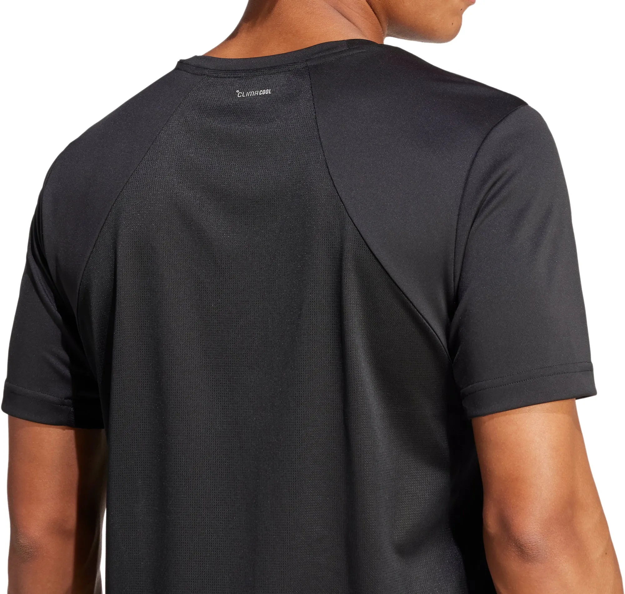 Relaxed Smart Minimal Outfit adidas Tech Apparel Short Sleeve Mens Training Top - Black