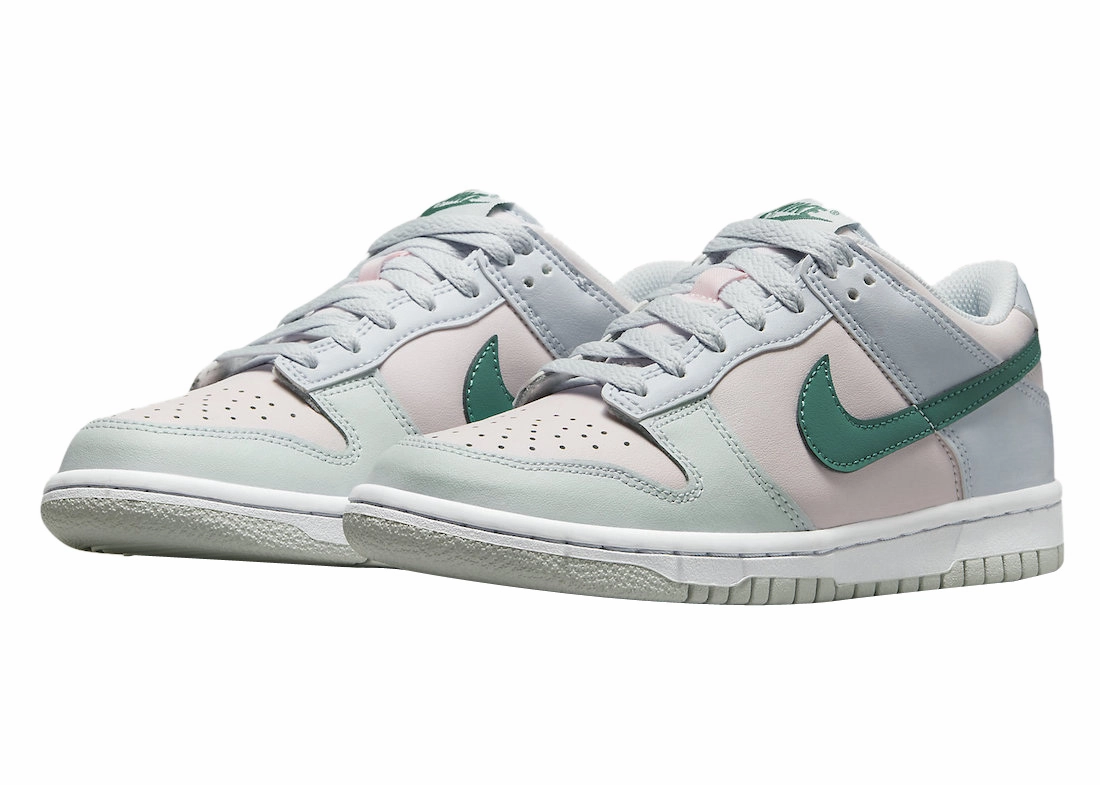 Nike Kid's Dunk Low GS Shoes - Football Grey / Mineral Teal / Pearl Pink Distinctive flair