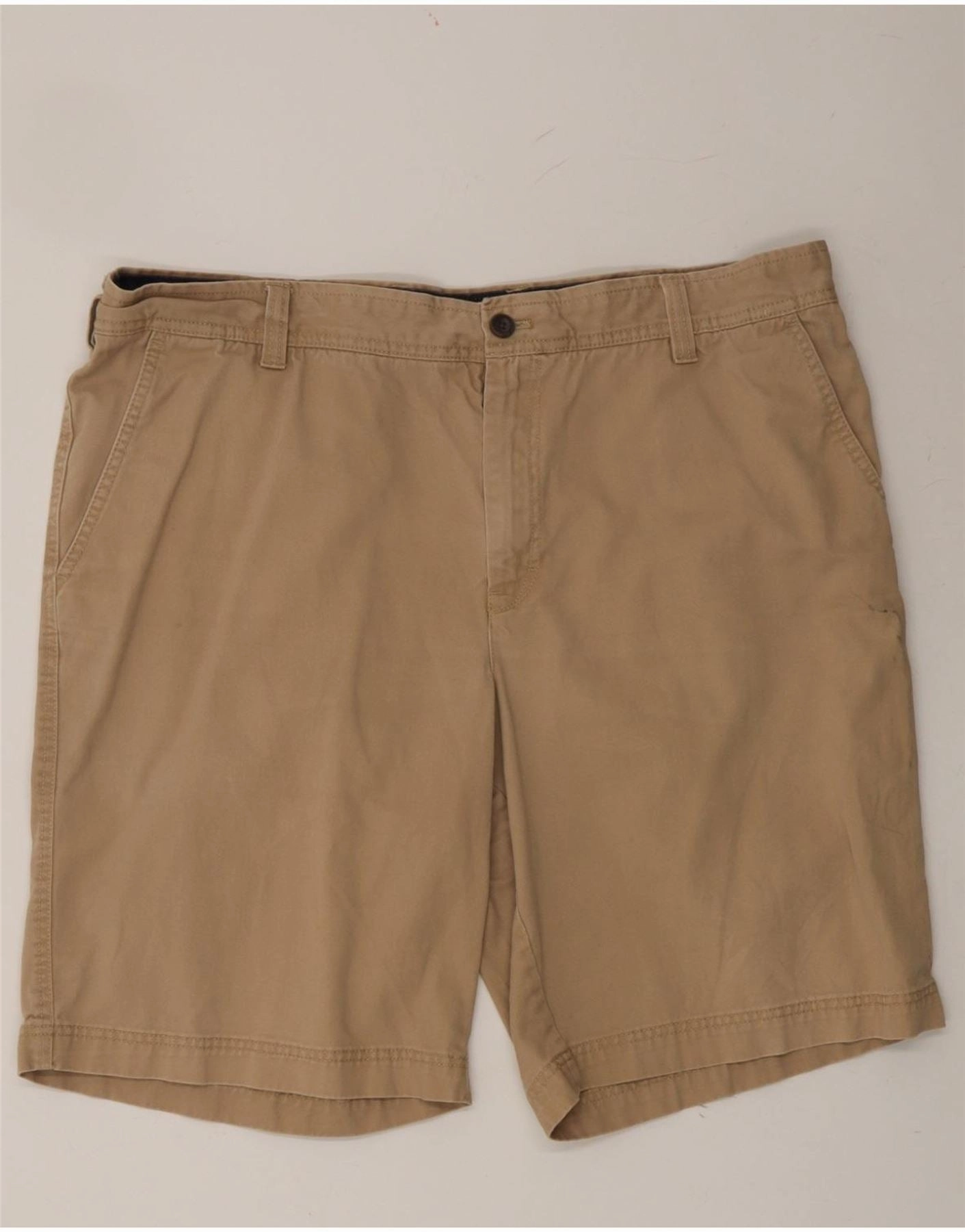 IZOD Mens Salt Water Chino Shorts W40 XL Beige Cotton Static Resistant Fibers Sweat Resistant Coating