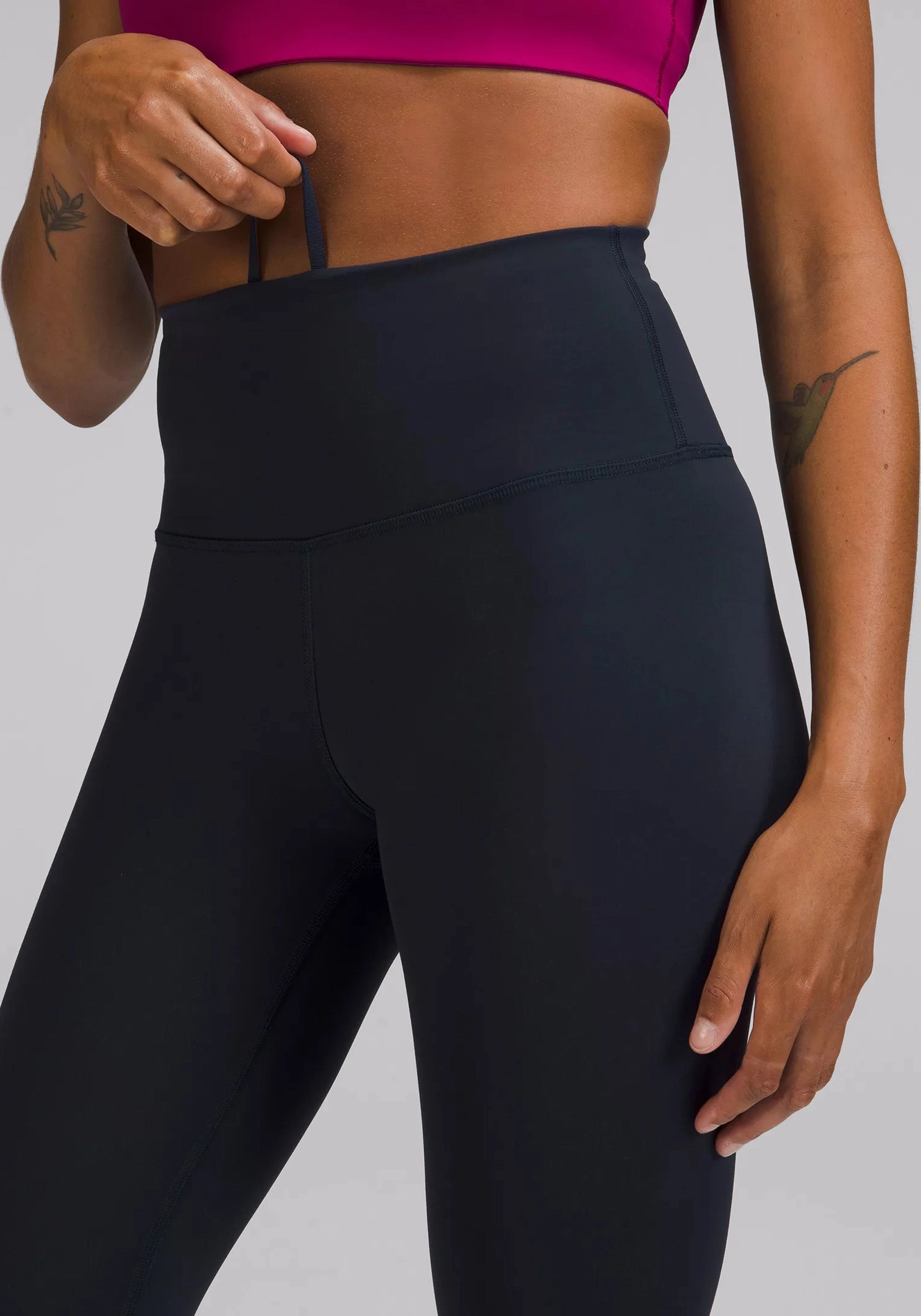 Wunder Train High-Rise Tight 25" Smooth Feel Cozy Fit