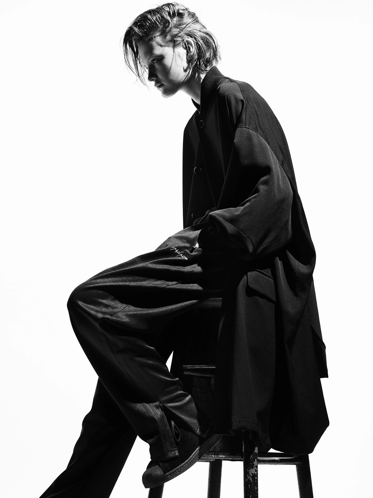 Comfy Movement Y-3 KURO TRACK PANTS